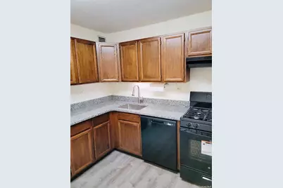 2 Bay Club Drive #6G, Bayside, NY 11360 - Photo 9