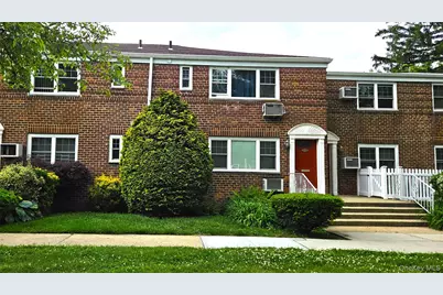 224-20 Kingsbury Avenue #B, Oakland Gardens, NY 11364 - Photo 3