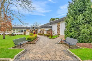 231 Blackpool Ct, Ridge, NY 11961 - Photo 23