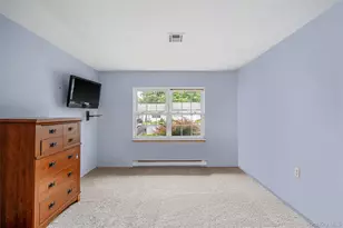 231 Blackpool Ct, Ridge, NY 11961 - Photo 15