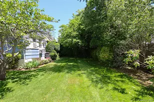 15 Hemlock St, Merrick, NY 11566 - Photo 41