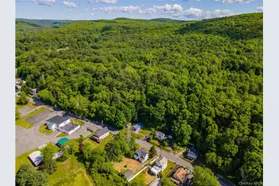 69 Main Street, Sparrow Bush, NY 12780 - Photo 37