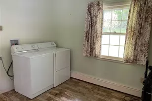 2464 Route 82, Lagrangeville, NY 12540 - Photo 11