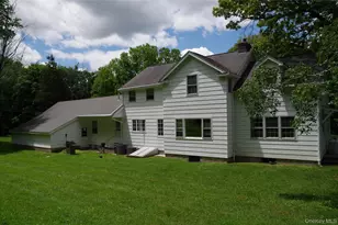 2464 Route 82, Lagrangeville, NY 12540 - Photo 19