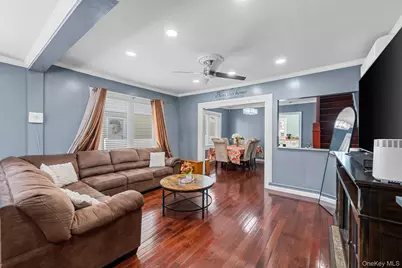 43 Dewitt Street, Valley Stream, NY 11580 - Photo 5