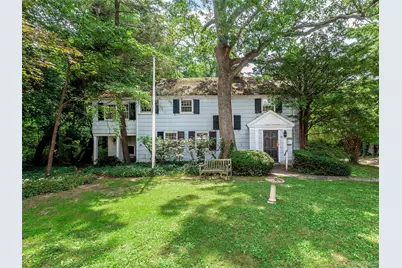 10 Amherst Road, Great Neck, NY 11021 - Photo 1