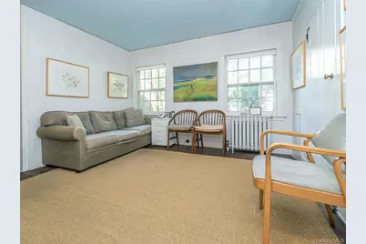 10 Amherst Road, Great Neck, NY 11021 - Photo 9