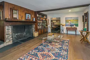10 Amherst Rd, Great Neck, NY 11021 - Photo 3