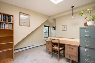 1045 Stanton Ave, Woodmere, NY 11598 - Photo 15