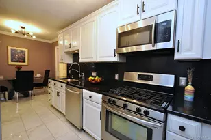 280 Bronxville Rd, Bronxville, NY 10708 - Photo 3