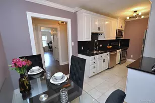 280 Bronxville Rd, Bronxville, NY 10708 - Photo 9