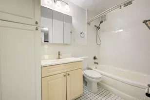 10-10 166th St, Whitestone, NY 11357 - Photo 17