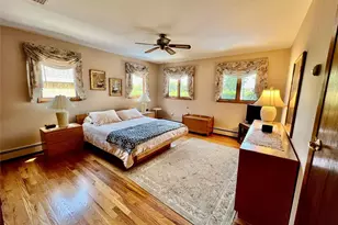 708 Clemons St, Bellmore, NY 11710 - Photo 17