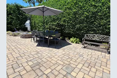 708 Clemons Street, Bellmore, NY 11710 - Photo 19