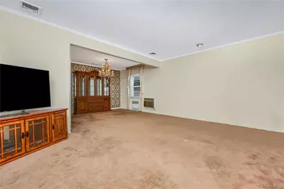 7326 171st Street, Fresh Meadows, NY 11366 - Photo 7