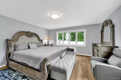 210 Rumsey Road, Yonkers, NY 10705 - Photo 17