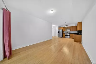 343 Soundview Lane, College Point, NY 11356 - Photo 9
