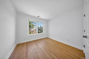 343 Soundview Ln, College Point, NY 11356 - Photo 39