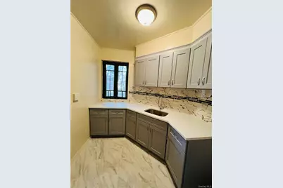 2033 McGraw Avenue #MH, Bronx, NY 10462 - Photo 1