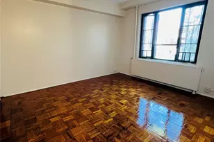 2033 McGraw Ave, Bronx, NY 10462 - Photo 3