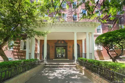 1500 Ocean Parkway #2H, Brooklyn, NY 11230 - Photo 1