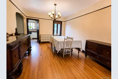 95-19 242nd Street, Floral Park, NY 11001 - Photo 7