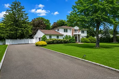 35 High Pasture Circle, Dix Hills, NY 11746 - Photo 3