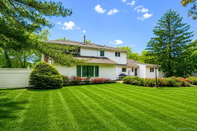 35 High Pasture Circle, Dix Hills, NY 11746 - Photo 41