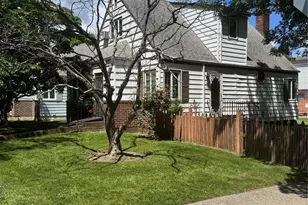 80-19 Grand Central Pkwy, East Elmhurst, NY 11370 - Photo 1