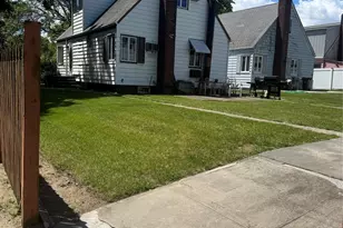 80-19 Grand Central Pkwy, East Elmhurst, NY 11370 - Photo 3