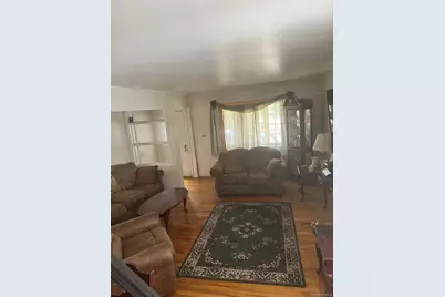 8019 Grand Central Parkway, East Elmhurst, NY 11370 - Photo 5