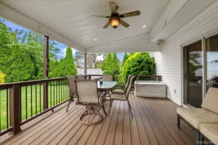 4 Westbury Ave, Plainview, NY 11803 - Photo 31