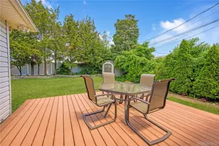 2316 Poe Ct, Seaford, NY 11783 - Photo 7