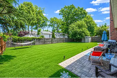 377 Montgomery Avenue, West Babylon, NY 11704 - Photo 29