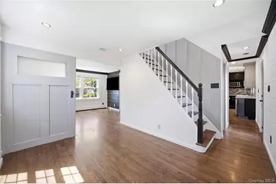 25 Parkdale Drive, North Babylon, NY 11703 - Photo 3
