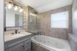 25 Parkdale Dr, North Babylon, NY 11703 - Photo 13