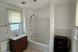 36 Prospect St, Middletown, NY 10940 - Photo 35