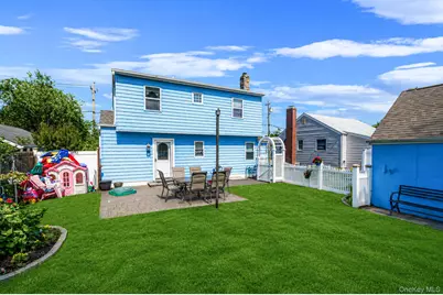 61 N Ocean Avenue, Islip, NY 11751 - Photo 33