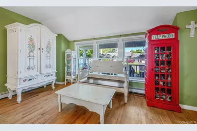 61 N Ocean Avenue, Islip, NY 11751 - Photo 17