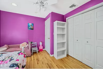 61 N Ocean Avenue, Islip, NY 11751 - Photo 23