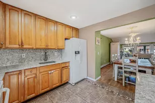 61 N Ocean Ave, Islip, NY 11751 - Photo 11