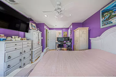 61 N Ocean Avenue, Islip, NY 11751 - Photo 27