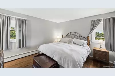 11 Lincoln Court, Copiague, NY 11726 - Photo 13
