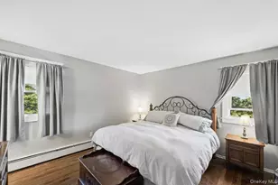 11 Lincoln Ct, Copiague, NY 11726 - Photo 13