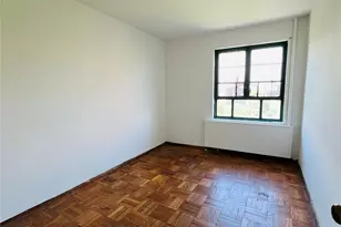 44 Metropolitan Oval, Bronx, NY 10462 - Photo 5