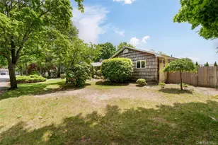 4 N Balin Ct, South Setauket, NY 11720 - Photo 31