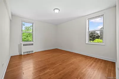 5621 Netherland  Avenue #4D, Bronx, NY 10471 - Photo 9