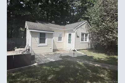 533, 531, 529 Montauk Highway, Westhampton Beach, NY 11978 - Photo 29
