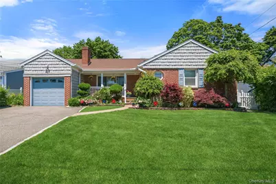 340 Main Street, East Rockaway, NY 11518 - Photo 1