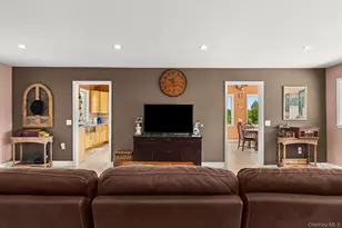 240 B Mountaindale Rd, Greenfield Park, NY 12435 - Photo 17